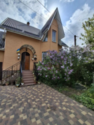 Продам будинок с.Гнатівка. Гараж з підвалом. Газ, камін,Охорона, інтернет. фото 1 Продам будинок с.Гнатівка. Гараж з підвалом. Газ, камін,Охорона, інтернет. фото 1