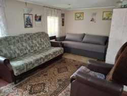 Продам будинок с.Королівка,Макарівський р-н. Газ,колодязь,погріб,літня кухня фото 1 Продам будинок с.Королівка,Макарівський р-н. Газ,колодязь,погріб,літня кухня фото 1