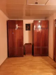      ! , , , !  !  5