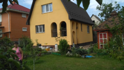 .Продам будинок в Зазим'я сади.Альтанка,підвал,сад фото 1 .Продам будинок в Зазим'я сади.Альтанка,підвал,сад фото 1