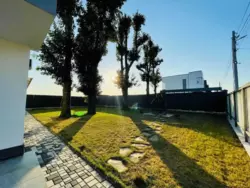      . !  10