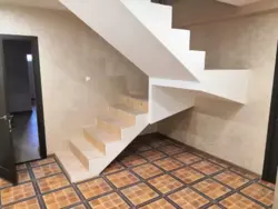    275,     , !  4