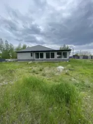 🏡 **        . ,  **  4