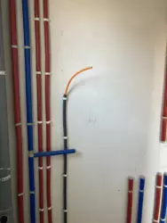     ! ϳ  !  10