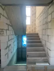     ! , !  7