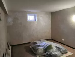    275,     , !  2