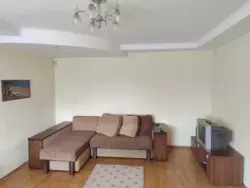 Продаж будинку з великою ділянкою, 51 сот, с Білогородка! Цокольний поверх, гараж, альтанка, баня! фото 8 Продаж будинку з великою ділянкою, 51 сот, с Білогородка! Цокольний поверх, гараж, альтанка, баня! фото 8