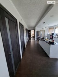 ������ 2 ����������� ������� � ������� � ������� �� 10 �����, 160 ��. �, 5 ����� ���� 18