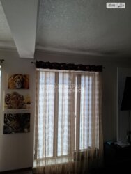 ������ 2 ����������� ������� � ������� � ������� �� 10 �����, 160 ��. �, 5 ����� ���� 11