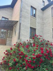 Продается дом два этажа 350 квадратных метров район 8- й хлебзавод фото 1 Продается дом два этажа 350 квадратных метров район 8- й хлебзавод фото 1