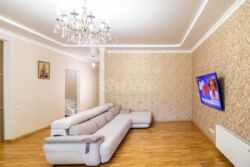 � ������� ������ 1-������� ��� � ������� '������' ���� 12