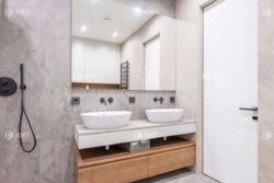 � ������� ������� 140 �2 � ����� ��������, ������� �� �������� � ��������� - ���������� ������ ˳���� ���� 15