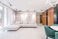 � ������� ������� 140 �2 � ����� ��������, ������� �� �������� � ��������� - ���������� ������ ˳���� ���� 10