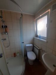 �.�������� ���� 12 ����� ������,������ 1/2 ����� ����,. ���� 8