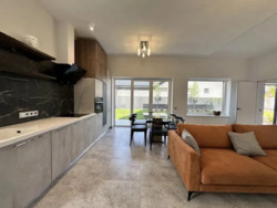 Продається будинок Харківська, Харків, Шевченківський, ШАТИЛОВКА, м. Наукова фото 1 Продається будинок Харківська, Харків, Шевченківський, ШАТИЛОВКА, м. Наукова фото 1