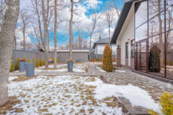 ������� 150 �2 � ��������, �-� ˳������ (��������, ������) � ���� 19