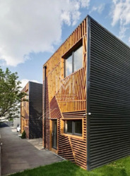 Продам сучасний таунхаус біля м. Спортивна! фото 1 Продам сучасний таунхаус біля м. Спортивна! фото 1