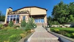 Продажа 2 поверх. будинку , ст м. Ак. Павлова 3 хвилини фото 1 Продажа 2 поверх. будинку , ст м. Ак. Павлова 3 хвилини фото 1