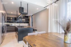 � ������� ������� 260 �2 � ����� ��������, ������� � �������� � ��������� - ���������� ������ ˳���� �� ������������ ���� 9