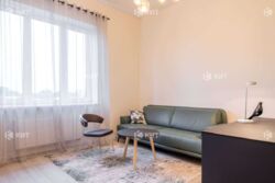 � ������� ������� 240 �2 � ����� ��������, ������� � �������� � ��������� ���������� ������ ˳���� ���� 10