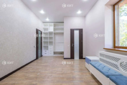 ������� 300 �2 � ����� �������� �-� ˳������ ������ ���� 18