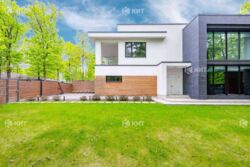 � ������� ������� 260 �2 � ����� ��������, ������� � �������� � ��������� - ���������� ������ ˳���� �� ������������ ���� 2