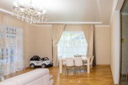 � ������� ������ 1-������� ��� � ������� '������' ���� 10