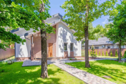 ������� 240 �2 �� ������. � ��������� - ���������� ������, �� ������������. ���� 3