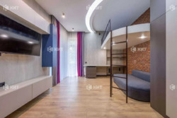 ������� 300 �2 � ����� �������� �-� ˳������ ������ ���� 14