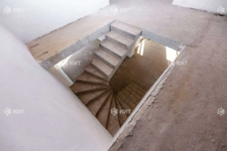 � ������� ������� 250 �2 � ��������� ����������� ������ ����� ������� ���� 12