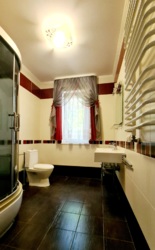 Будинок з басейном і гаражем на 2 авто фото 10 Будинок з басейном і гаражем на 2 авто фото 10