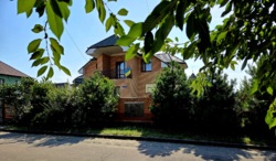 Будинок в ТОП ЛОКАЦІЇ !!! фото 1 Будинок в ТОП ЛОКАЦІЇ !!! фото 1