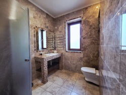 Будинок в ТОП ЛОКАЦІЇ !!! фото 4 Будинок в ТОП ЛОКАЦІЇ !!! фото 4