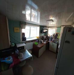 Продам пів будинку з окремим подвірям.. фото 5 Продам пів будинку з окремим подвірям.. фото 5