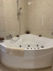 Продаєтся будинок в районі Новомиколаївки фото 13 Продаєтся будинок в районі Новомиколаївки фото 13