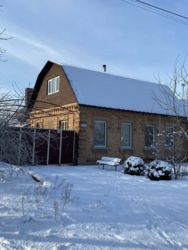 Продаєтся будинок в районі Кущівки фото 1 Продаєтся будинок в районі Кущівки фото 1