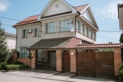 Продається чудовий будинок в районі парку Перемоги фото 3 Продається чудовий будинок в районі парку Перемоги фото 3