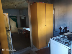 Продаєтся півбудинку в центрі в районі третьої поліклініки фото 7 Продаєтся півбудинку в центрі в районі третьої поліклініки фото 7