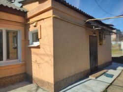 Продам трикімнатну квартиру в одноповерховому будинку в Центрі міста фото 2 Продам трикімнатну квартиру в одноповерховому будинку в Центрі міста фото 2