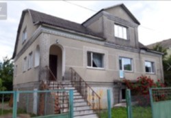 Продам 2 этажный дом на Соколовке, торг фото 4 Продам 2 этажный дом на Соколовке, торг фото 4