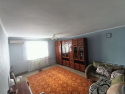 Продаєтся півбудинку в районі Велика Балка фото 3 Продаєтся півбудинку в районі Велика Балка фото 3