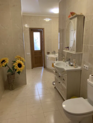 Продаєтся будинок в районі Новомиколаївки фото 12 Продаєтся будинок в районі Новомиколаївки фото 12