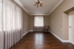 Потрясающий дом, новый ремонт, 333 м2, 4 спальни, выход в лес! фото 22 Потрясающий дом, новый ремонт, 333 м2, 4 спальни, выход в лес! фото 22