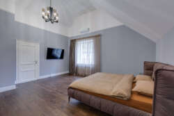 Потрясающий дом, новый ремонт, 333 м2, 4 спальни, выход в лес! фото 15 Потрясающий дом, новый ремонт, 333 м2, 4 спальни, выход в лес! фото 15