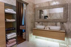  250 2     Azimut River Club   4