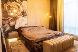  250 2     Azimut River Club   6