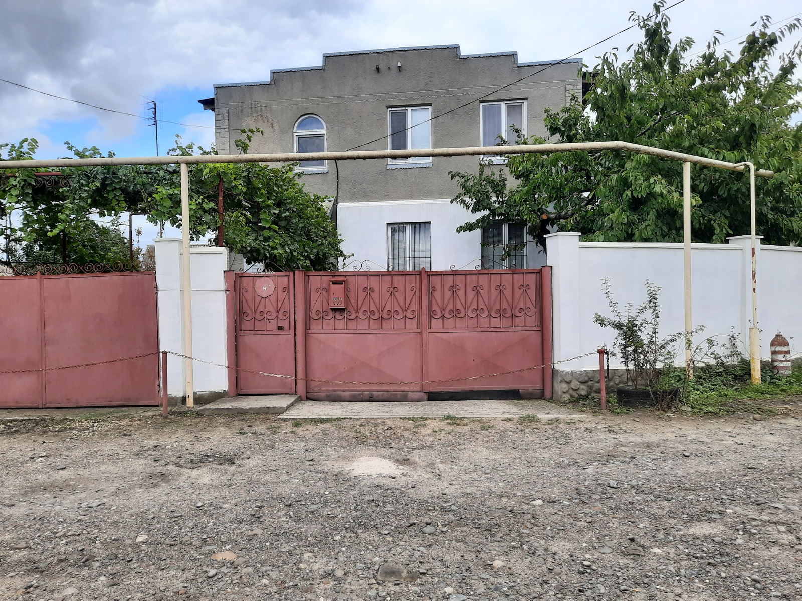 Дом в центре Александровки фото 1 Дом в центре Александровки фото 1