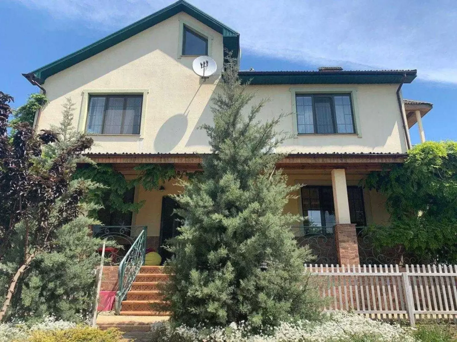 Продам будинок біля Чорноморська фото 1 Продам будинок біля Чорноморська фото 1