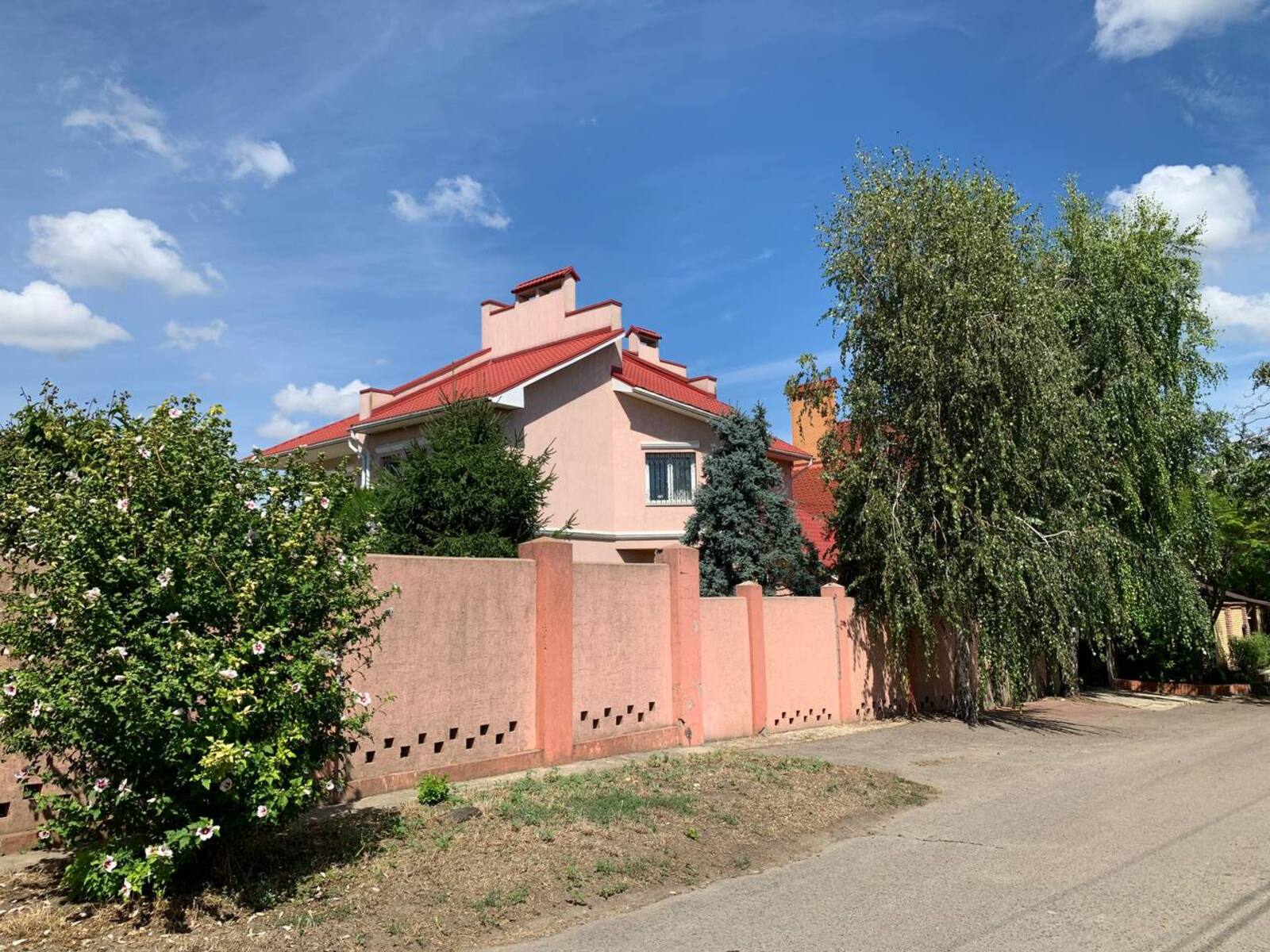 Продам красивый дом в городе Черноморск фото 1 Продам красивый дом в городе Черноморск фото 1
