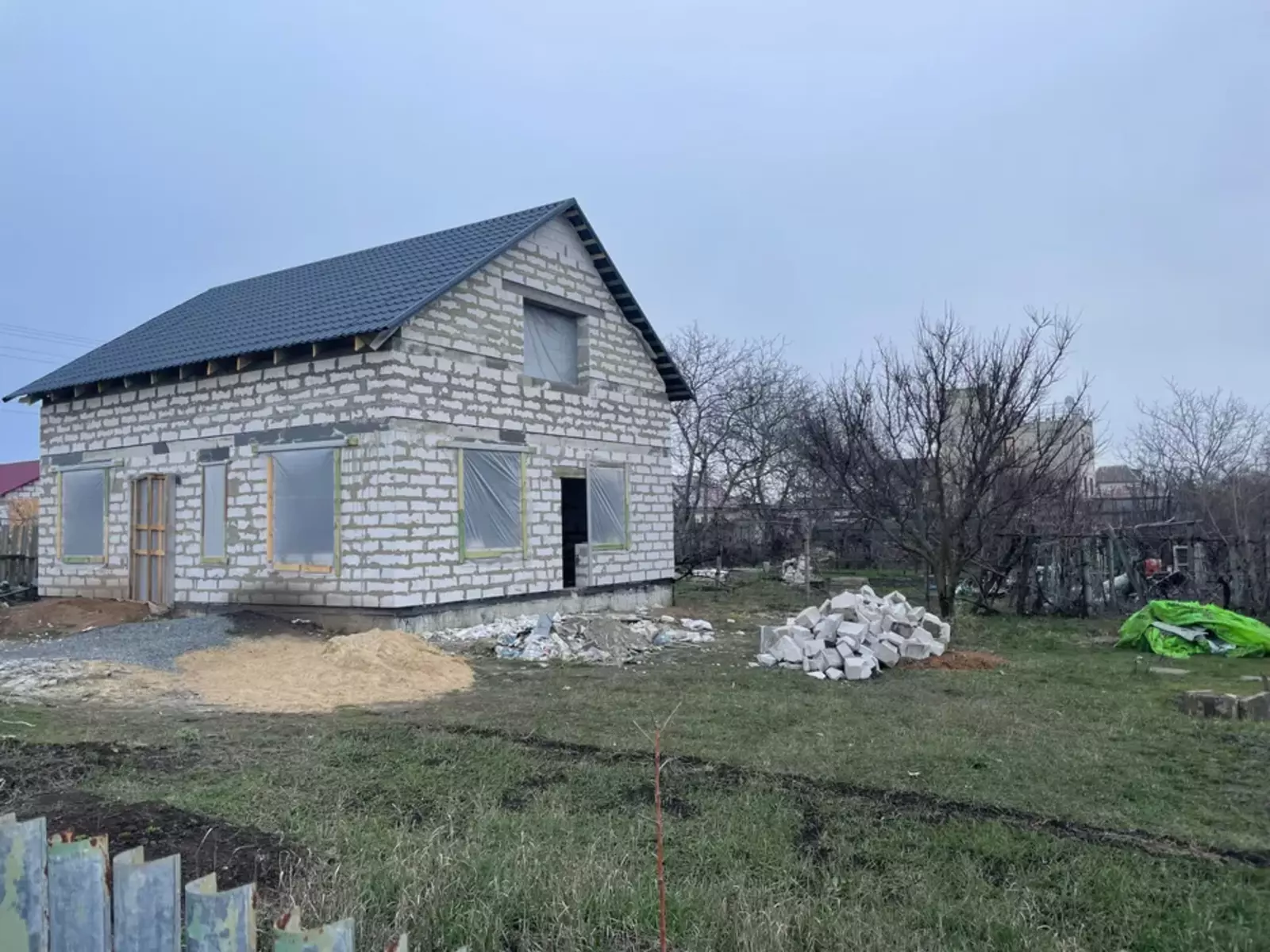 Продам коробку дома возле моря фото 1 Продам коробку дома возле моря фото 1